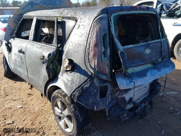 2019 Kia Soul with VIN KNDJN2A25K7910335, listed as a IAAI auction lot 41400343 with 1 mi miles. Bid and sale history available at carsss.com. Image 3.
