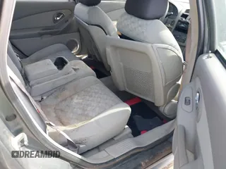 2005 Chevrolet Malibu Maxx LS z VIN 1G1ZT64885F286226, wystawiony jako IAAI lot #42432833 z przebiegiem 247 073 mil mil oraz . Historia ofert i sprzedaży dostępna na DreamBid. Obrazek 8.