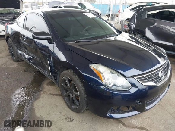 2012 Nissan Altima 2.5 S with VIN 1N4AL2EP2CC209701, listed as a IAAI auction lot 41883294 with 147,173 mi miles. Bid and sale history available at carsss.com. Image 1.