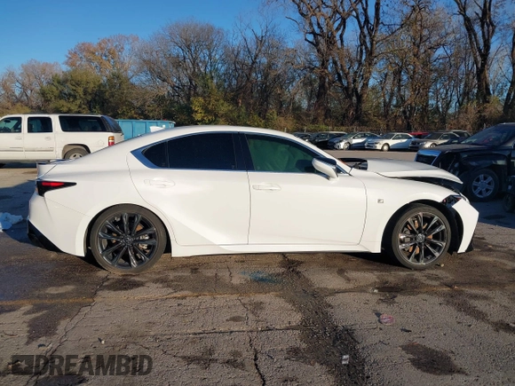 2021 Lexus IS 350 F Sport z VIN JTHGZ1E2XM5021384, wystawiony jako IAAI lot #40805229 z przebiegiem 52 644 mil mil oraz . Historia ofert i sprzedaży dostępna na DreamBid. Obrazek 13.