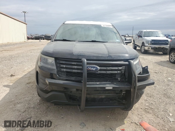 2017 Ford Police Interceptor Utility с VIN 1FM5K8AT5HGE29804, выставлен на аукционе Copart как лот 47128825 с пробегом 77 485 миль миль и Списание • Salvage title. История ставок и продаж доступна на DreamBid. Изображение 5.