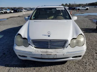 2001 Mercedes-Benz C 230/260/280/320 с VIN WDBRF61J51F116503, выставлен на аукционе Copart как лот 89135335 с пробегом 132 412 миль миль и Списание • Salvage title. История ставок и продаж доступна на DreamBid. Изображение 5.