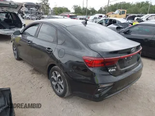2020 Kia Forte LXS with VIN 3KPF24AD2LE186231, listed as a IAAI auction lot 41972941 with 65,415 mi miles and . Bid and sale history available at carsss.com. Image 3.