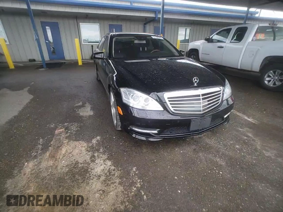 2011 Mercedes-Benz S 550 with VIN WDDNG7BB3BA405605, listed as a Copart auction lot 51168365 with 109,428 mi miles and Salvage Title. Bid and sale history available at DreamBid. Image 10.