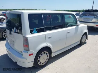 2006 Scion xB with VIN JTLKT324464115742, listed as a IAAI auction lot 42017397 with 203,140 mi miles. Bid and sale history available at carsss.com. Image 4.