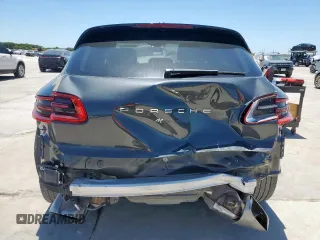 2018 Porsche Macan with VIN WP1AA2A50JLB22704, listed as a Copart auction lot 65922525 with 37,370 mi miles and Salvage title. Bid and sale history available at DreamBid. Image 6.