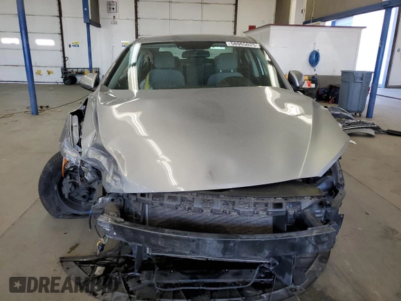 2017 Hyundai Elantra SE with VIN 5NPD74LF9HH076318, listed as a Copart auction lot 58965025 with 73,032 mi miles and Salvage title. Bid and sale history available at DreamBid. Image 5.