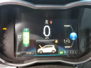 2015 Chevrolet Spark EV LT with VIN KL8CK6S01FC805657, listed as a Copart auction lot 85602264 with 27,439 mi miles and Salvage Title. Bid and sale history available at carsss.com. Image 9.