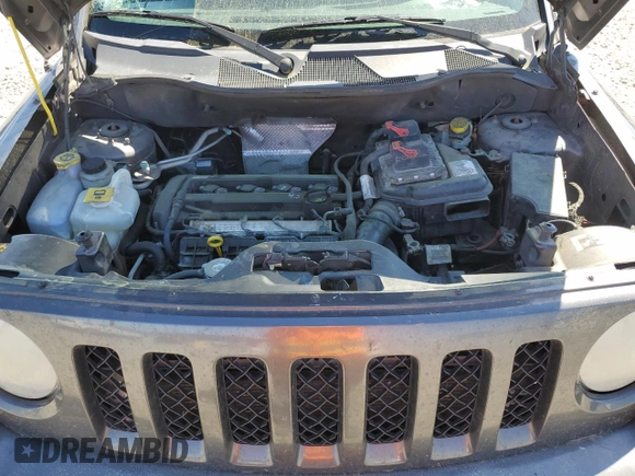 2014 Jeep Patriot High Altitude with VIN 1C4NJPFAXED758133, listed as a Copart auction lot 48975185 with 193,633 mi miles and Salvage Title. Bid and sale history available at carsss.com. Image 12.