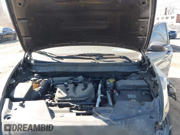 2015 Jeep Cherokee Limited with VIN 1C4PJMDS1FW533060, listed as a IAAI auction lot 41796305 with 199,175 mi miles and . Bid and sale history available at DreamBid. Image 10.
