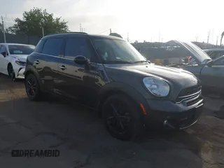 2015 MINI Countryman S с VIN WMWZC3C54FWT06807, выставлен на аукционе IAAI как лот 42709382 с пробегом 74 730 миль миль и . История ставок и продаж доступна на DreamBid. Изображение 1.