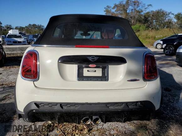 2022 MINI Convertible John Cooper Works with VIN WMW63DL00N3P09972, listed as a Copart auction lot 73832434 with 0 mi miles and Salvage Title. Bid and sale history available at carsss.com. Image 6.
