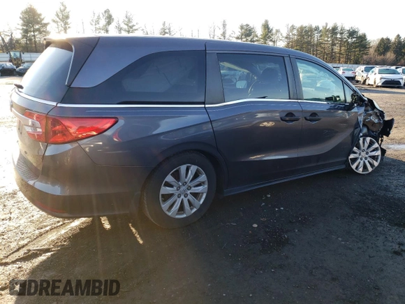 2018 Honda Odyssey LX with VIN 5FNRL6H27JB043695, listed as a Copart auction lot 83635584 with 83,604 mi miles and Salvage Title. Bid and sale history available at carsss.com. Image 3.