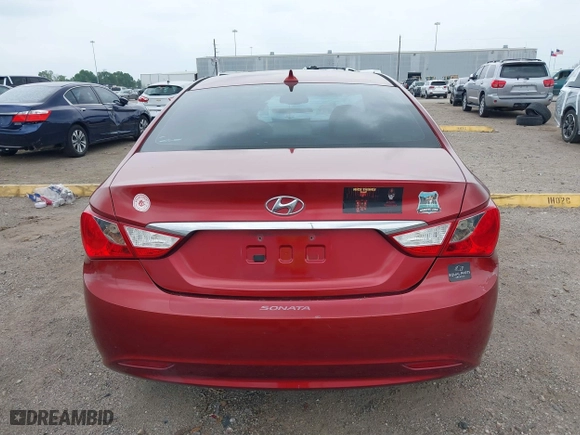 2013 Hyundai Sonata GLS with VIN 5NPEB4AC0DH713960, listed as a IAAI auction lot 41876873 with 140,823 mi miles. Bid and sale history available at carsss.com. Image 17.
