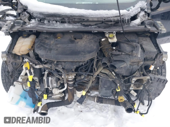 2016 Ford Escape SE z VIN 1FMCU9G92GUA33686, wystawiony jako IAAI lot #41490107 z przebiegiem 99 938 mil mil oraz . Historia ofert i sprzedaży dostępna na DreamBid. Obrazek 10.