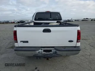 2002 Ford F-350 XL z VIN 1FTSW31F22ED34774, wystawiony jako Copart lot #50922485 z przebiegiem 266 421 mil mil oraz Szkoda całkowita • Salvage title. Historia ofert i sprzedaży dostępna na DreamBid. Obrazek 6.