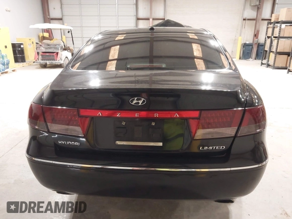 2008 Hyundai Azera Limited с VIN KMHFC46F08A318965, выставлен на аукционе IAAI как лот 42145858 с пробегом 190 533 миль миль и . История ставок и продаж доступна на DreamBid. Изображение 16.