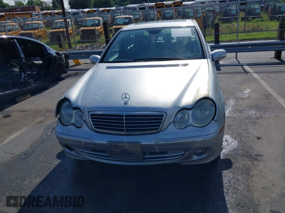 2006 Mercedes-Benz C 280 Luxury with VIN WDBRF92H16F763551, listed as a IAAI auction lot 42380364 with 253,957 mi miles and . Bid and sale history available at DreamBid. Image 12.