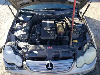 2003 Mercedes-Benz C 230 Kompressor z VIN WDBRN40J93A457704, wystawiony jako Copart lot #81744394 z przebiegiem 158 288 mil mil oraz Szkoda całkowita • Salvage title. Historia ofert i sprzedaży dostępna na DreamBid. Obrazek 11.