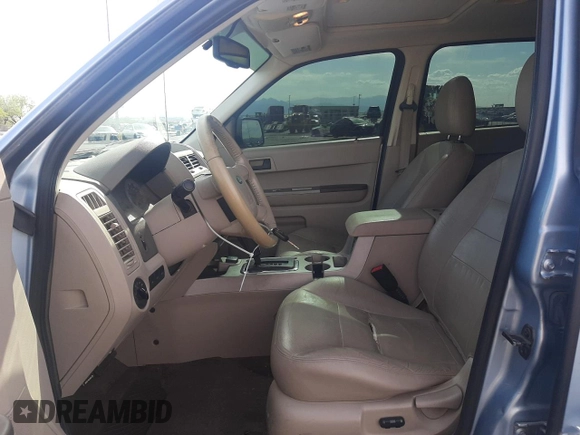 2008 Ford Escape Hybrid with VIN 1FMCU49HX8KE02136, listed as a Copart auction lot 58233195 with 205,532 mi miles and Salvage title. Bid and sale history available at DreamBid. Image 7.