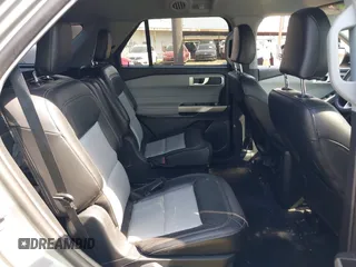 2022 Ford Explorer XLT z VIN 1FMSK7DH8NGB98882, wystawiony jako IAAI lot #41927913 z przebiegiem 48 179 mil mil oraz . Historia ofert i sprzedaży dostępna na DreamBid. Obrazek 8.