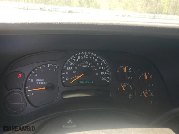 2005 Chevrolet Tahoe LT with VIN 1GNEC13T05R261373, listed as a Copart auction lot 49915475 with 153,491 mi miles and Salvage Title. Bid and sale history available at carsss.com. Image 9.