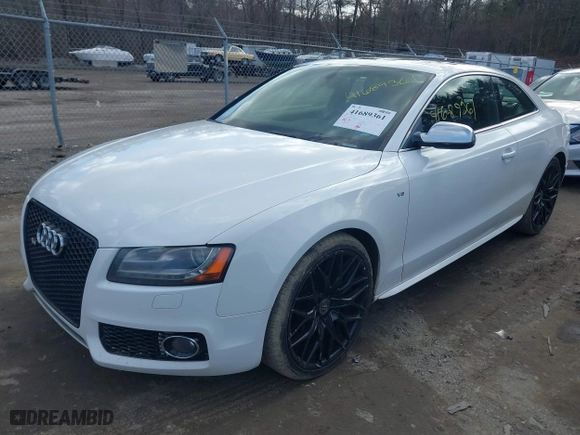 2012 Audi S5 Prestige with VIN WAUVVAFR0CA005939, listed as a IAAI auction lot 41689361 with 161,991 mi miles. Bid and sale history available at carsss.com. Image 2.