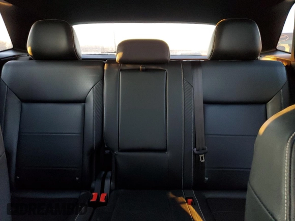 2022 Volkswagen Atlas SE z VIN 1V2KE2CA8NC204883, wystawiony jako Copart lot #87085664 z przebiegiem 63 428 mil mil oraz Nie do naprawy • Non repairable. Historia ofert i sprzedaży dostępna na DreamBid. Obrazek 10.