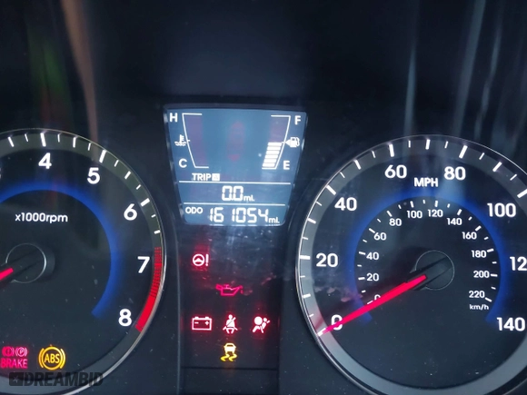 2014 Hyundai Accent GS with VIN KMHCT5AE6EU165851, listed as a IAAI auction lot 41313636 with 161,054 mi miles. Bid and sale history available at carsss.com. Image 7.