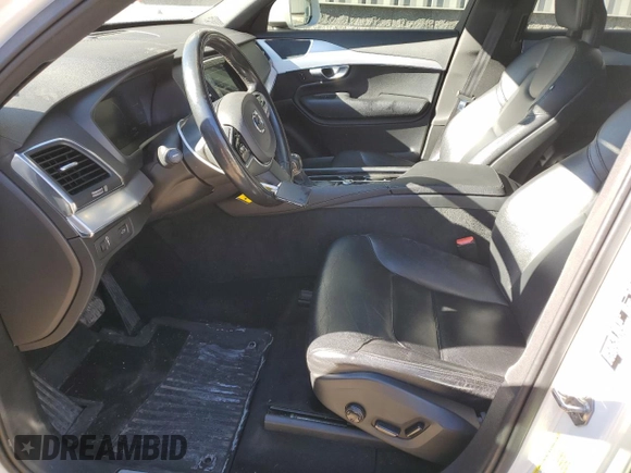 2018 Volvo XC90 Momentum with VIN YV4102XK7J1192002, listed as a Copart auction lot 41166324 with 49,524 mi miles. Bid and sale history available at carsss.com. Image 7.