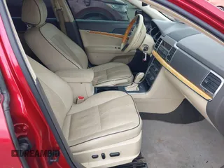 2012 Lincoln MKZ with VIN 3LNHL2GCXCR817868, listed as a IAAI auction lot 42192919 with 109,371 mi miles and . Bid and sale history available at DreamBid. Image 5.