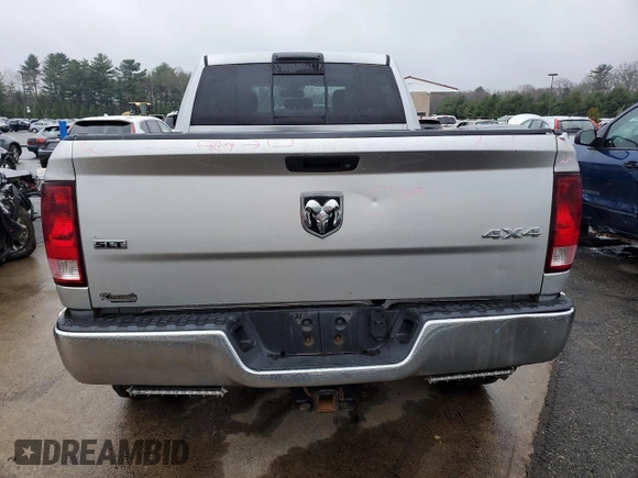 2013 Ram 2500 Big Horn z VIN 3C6UR5DL6DG569520, wystawiony jako Copart lot #53204785 z przebiegiem 231 636 mil mil oraz Szkoda całkowita • Salvage title. Historia ofert i sprzedaży dostępna na DreamBid. Obrazek 6.