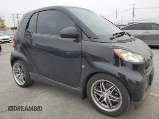 2008 Smart fortwo Pure z VIN WMEEJ31X38K139671, wystawiony jako Copart lot #60278585 z przebiegiem 110 392 mil mil oraz Czysty tytuł • Clean title. Historia ofert i sprzedaży dostępna na DreamBid. Obrazek 4.