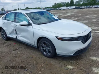 2024 Honda Accord EX с VIN 1HGCY1F37RA039707, выставлен на аукционе IAAI как лот 42345511 с пробегом 2 870 миль миль и . История ставок и продаж доступна на DreamBid. Изображение 1.