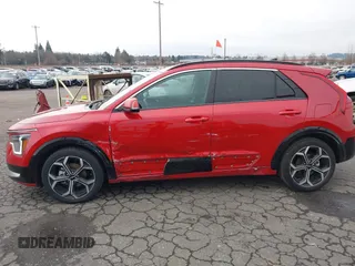 2023 Kia Niro EX with VIN KNDCR3LE8P5040383, listed as a IAAI auction lot 41538602 with 32,494 mi miles. Bid and sale history available at carsss.com. Image 6.