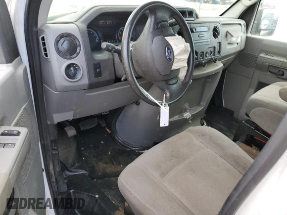 2014 Ford Econoline Cargo Commercial с VIN 1FTNE2EW1EDA31130, выставлен на аукционе Copart как лот 51695845 с пробегом 86 828 миль миль и Списание • Salvage title. История ставок и продаж доступна на DreamBid. Изображение 8.