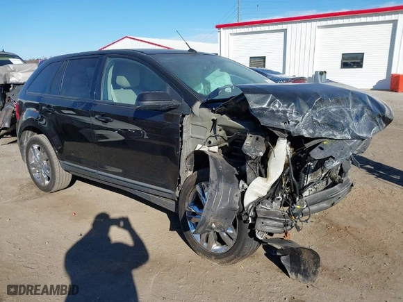 2014 Ford Edge SEL with VIN 2FMDK3JC6EBA14492, listed as a IAAI auction lot 41459661 with 111,194 mi miles. Bid and sale history available at carsss.com. Image 1.