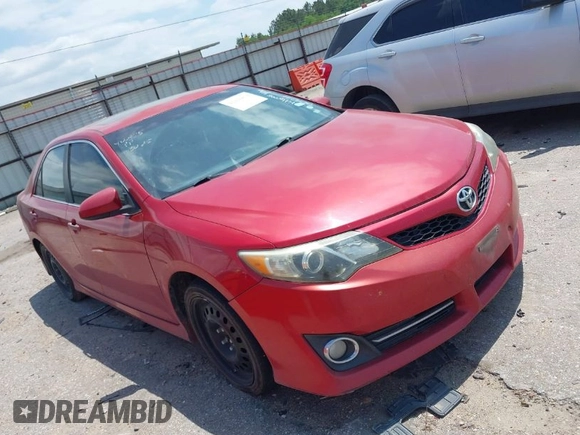 2012 Toyota Camry SE with VIN 4T1BK1FK6CU509231, listed as a IAAI auction lot 42036834 with 252,985 mi miles. Bid and sale history available at carsss.com. Image 1.