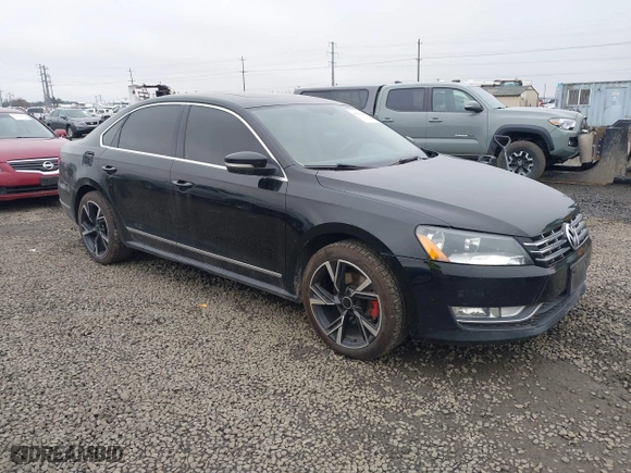 2013 Volkswagen Passat SEL Premium with VIN 1VWCM7A3XDC132834, listed as a IAAI auction lot 40931506 with 146,283 mi miles. Bid and sale history available at carsss.com. Image 1.