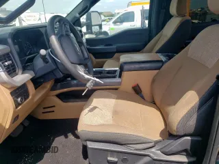 2024 Ford F-350 XL z VIN 1FT8W3DM4REC62569, wystawiony jako Copart lot #58057795 z przebiegiem Nie podano mil oraz Szkoda całkowita • Salvage title. Historia ofert i sprzedaży dostępna na DreamBid. Obrazek 7.