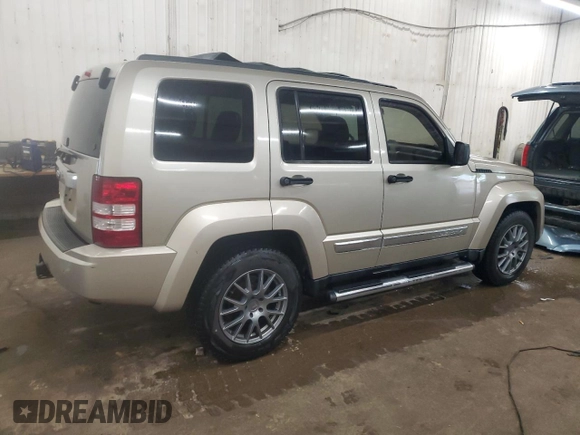 2010 Jeep Liberty Limited z VIN 1J4PN5GK3AW150858, wystawiony jako Copart lot #57888735 z przebiegiem 130 356 mil mil oraz Szkoda całkowita • Salvage title. Historia ofert i sprzedaży dostępna na DreamBid. Obrazek 3.