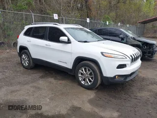 2016 Jeep Cherokee North with VIN 1C4PJMCS6GW120702, listed as a IAAI auction lot 41983998 with 77,060 mi miles and . Bid and sale history available at DreamBid. Image 1.
