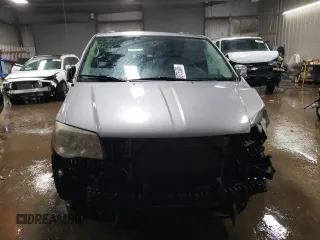 2014 Chrysler Town & Country Touring-L with VIN 2C4RC1CG8ER225017, listed as a Copart auction lot 88075505 with 158,392 mi miles and Salvage Title. Bid and sale history available at carsss.com. Image 5.