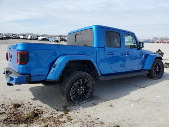 2022 Jeep Gladiator Overland with VIN 1C6HJTFG6NL124535, listed as a Copart auction lot 45988595 with 17,151 mi miles and Salvage Title. Bid and sale history available at carsss.com. Image 3.
