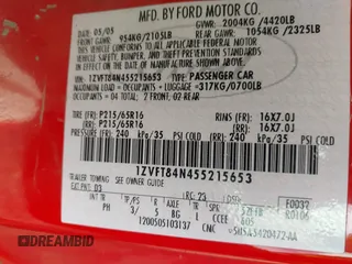 2005 Ford Mustang Deluxe с VIN 1ZVFT84N455215653, выставлен на аукционе IAAI как лот 42318911 с пробегом 85 413 миль миль и . История ставок и продаж доступна на DreamBid. Изображение 9.