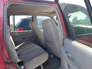 1999 Ford Explorer XLT with VIN 1FMZU35PXXZA67080, listed as a IAAI auction lot 42228465 with 212,488 mi miles and . Bid and sale history available at DreamBid. Image 8.