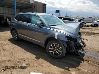 2021 Volkswagen Tiguan SE z VIN 3VV2B7AX3MM032467, wystawiony jako Copart lot #59904945 z przebiegiem Nie podano mil oraz Szkoda całkowita • Salvage title. Historia ofert i sprzedaży dostępna na DreamBid. Obrazek 4.