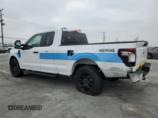 2024 Ford F-150 z VIN 1FTFX2L52RKF00574, wystawiony jako Copart lot #50767795 z przebiegiem 920 mil mil oraz Szkoda całkowita • Salvage title. Historia ofert i sprzedaży dostępna na DreamBid. Obrazek 2.