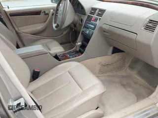 1999 Mercedes-Benz C 230/260/280/320 with VIN WDBHA29G8XA784619, listed as a IAAI auction lot 42120920 with 49,387 mi miles and . Bid and sale history available at DreamBid. Image 5.
