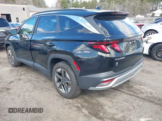 2025 Hyundai Tucson SEL with VIN 3KMJBCDE1SE002692, listed as a IAAI auction lot 41882287 with 5,774 mi miles and . Bid and sale history available at carsss.com. Image 3.